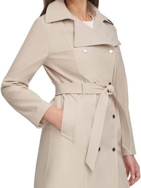 Gallery Cream Single-Breasted Trench Coat